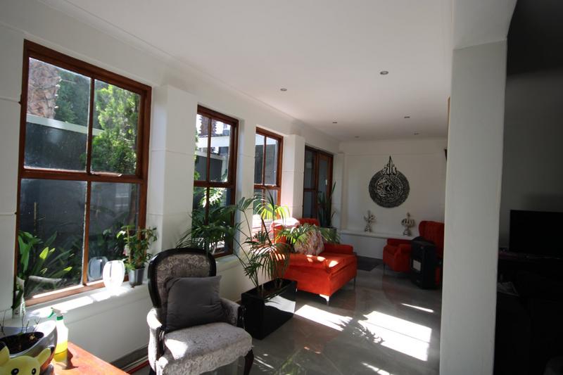 3 Bedroom Property for Sale in Mowbray Western Cape